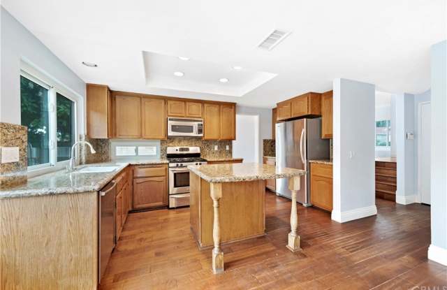 26716 Alamanda Gallery 2