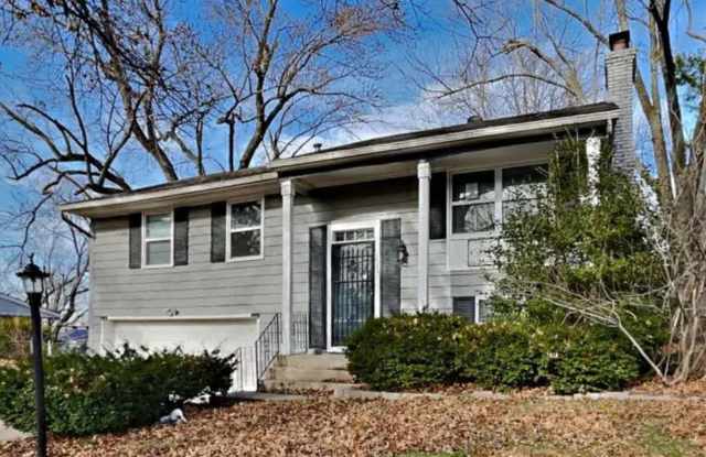 Newly Renovated Single Family Home | 3 BR/2.5BA | 1-Car Covered Parking photos photos