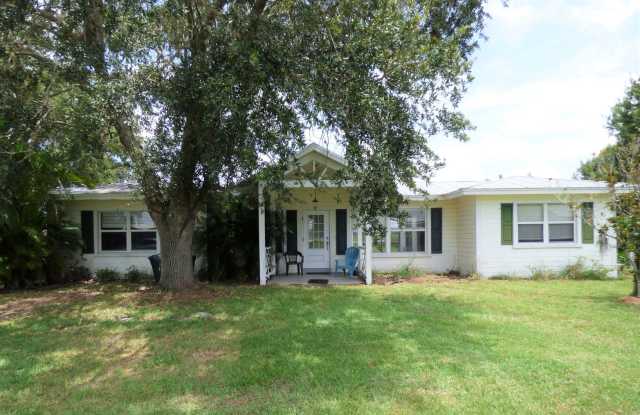 Arcadia - great location to both Port Charlotte and Arcadia - 3/2/2 photos photos