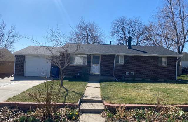 Spacious Home in North Denver - 780 Cuchara Street, Sherrelwood, CO 80221