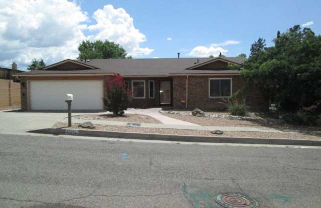 Desireable NE Heights photos photos