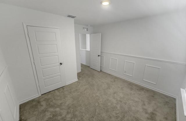819 Bluegrass Pt Gallery 3