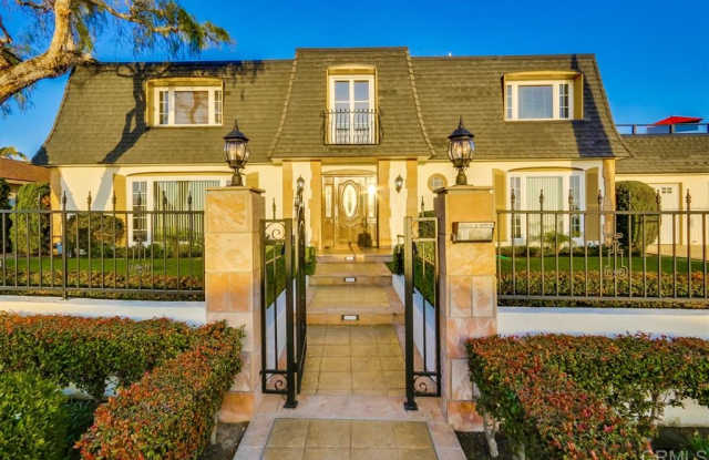 8335 Prestwick - 8335 Prestwick Drive, San Diego, CA 92037