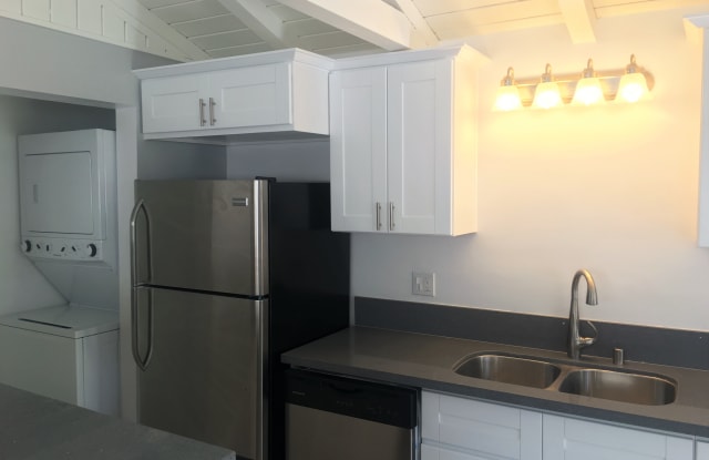 4561 1/2 W 159th St - 4561 1/2 W 159th St, Lawndale, CA 90260