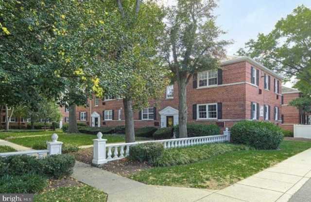 4378 N PERSHING Drive unit: 43784 photos photos