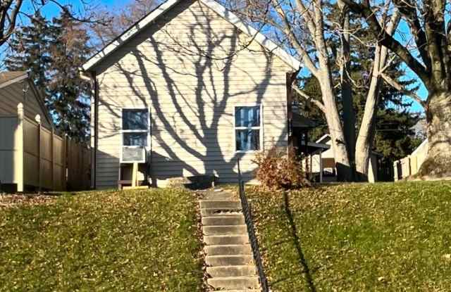 FURNISHED HOUSE...2 Bedroom 1 Bath photos photos