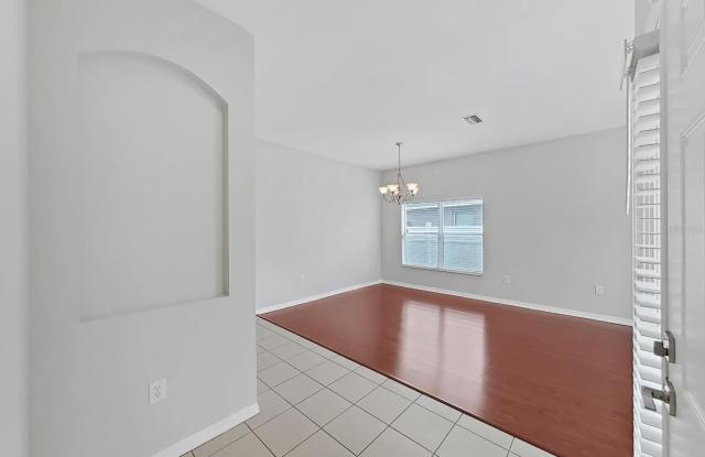 9541 CYPRESS HARBOR Drive Gallery 4