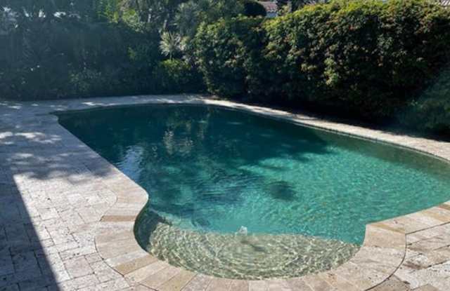 2500 NE 9th Street, Pompano Beach, FL 33062 photos photos