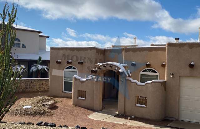 Southwestern Beauty- Excellent location - 3008 Escenico Court, Las Cruces, NM 88012