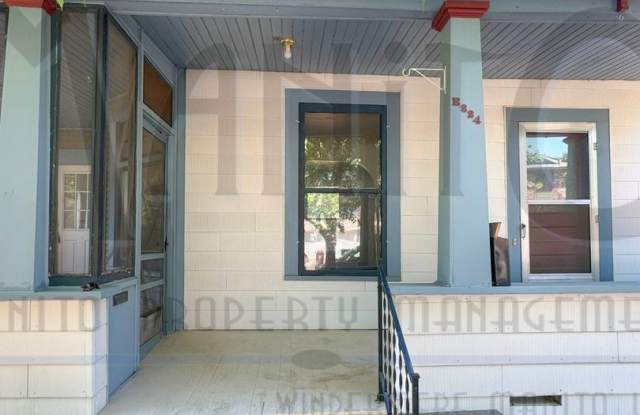 Vintage Craftsman In Prime Location! Gallery 3