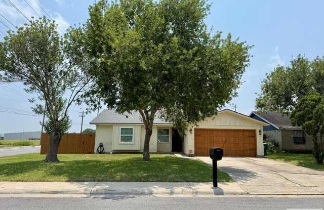 4554 BROADMOOR RD. photos photos