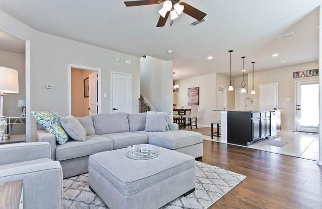 1040 Holly Anne Lane - 1040 Holly Anne Lane, Savannah, TX 76227