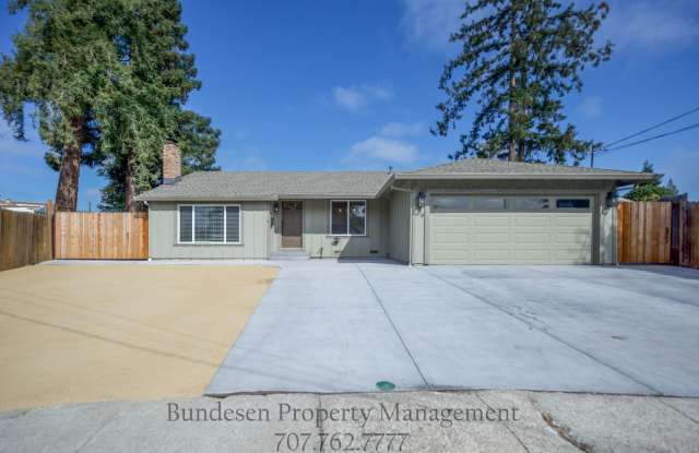 746 Bonnie Ave photos photos