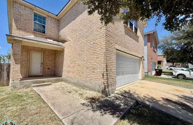 Spacious 2-Story 3-Bedroom 2.5-Bath Home in Converse, TX with Wasy Access to SAMC and Randolph Air Force Base! Gallery 1