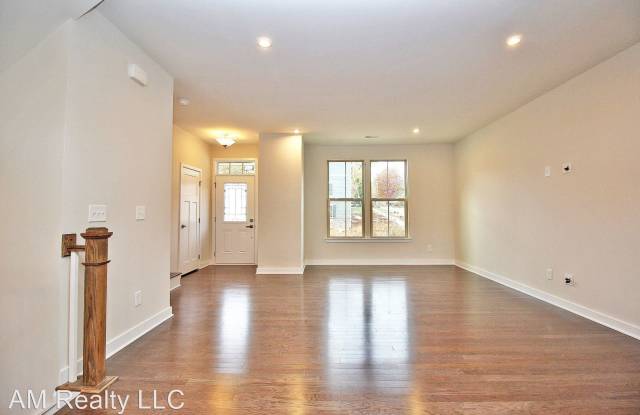 2005 Birchside Drive Gallery 3