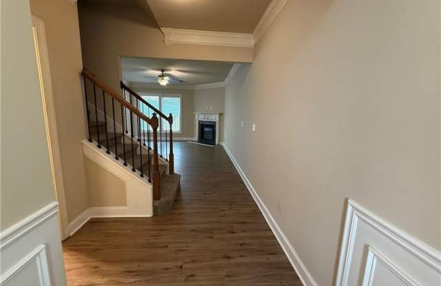 1045 Township Circle Gallery 2
