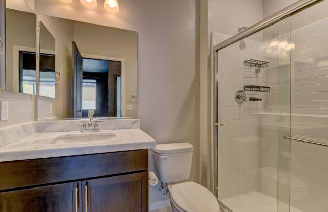 Exceptional single-story home in Northwest Las Vegas! Gallery 3