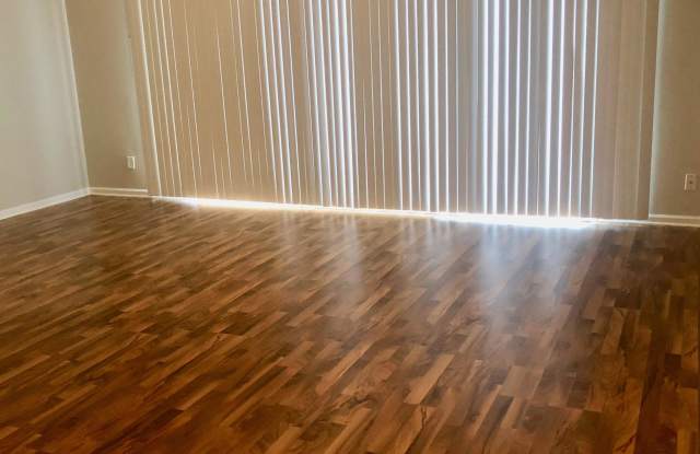 5791 PARKSTONE CROSSING DR Gallery 3