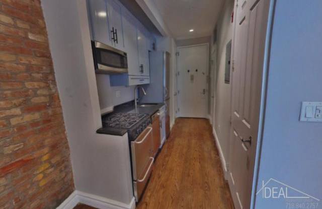 276 E 10th Street - 276 East 10th Street, New York City, NY 10009