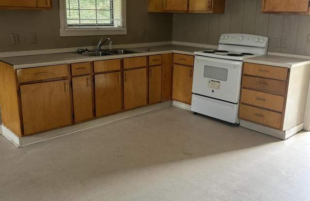 240 Sawmill Drive Gallery 3