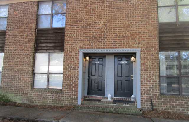 Town Home Near Broad St. photos photos