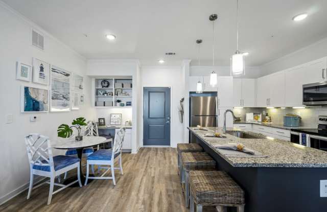 Seaview Apartments at Santa Rosa Beach Gallery 4