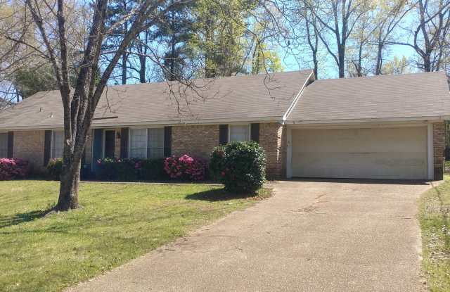 Nice 4 Bedroom 2 Bath Property Near Tuscaloosa/Cottondale Area photos photos