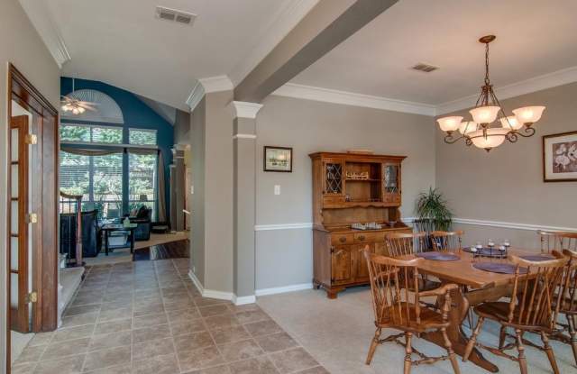 929 Water Oak Drive Gallery 4