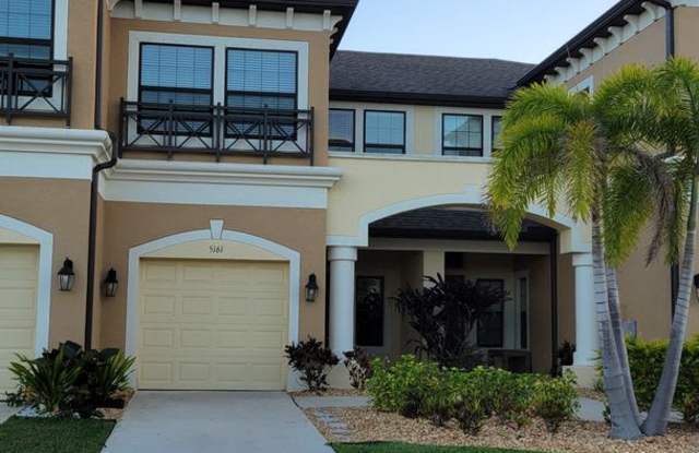 Annual UNfurnished newer 3/ 2 /12 townhome off SR-70 in gated community photos photos