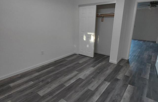 517 Blair Avenue Gallery 3