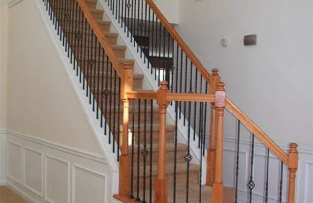 600 Simonton Crest Drive Gallery 3