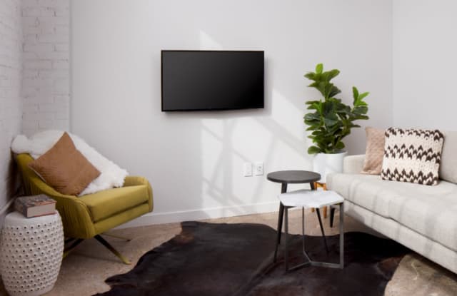 414 Lofts Gallery 3