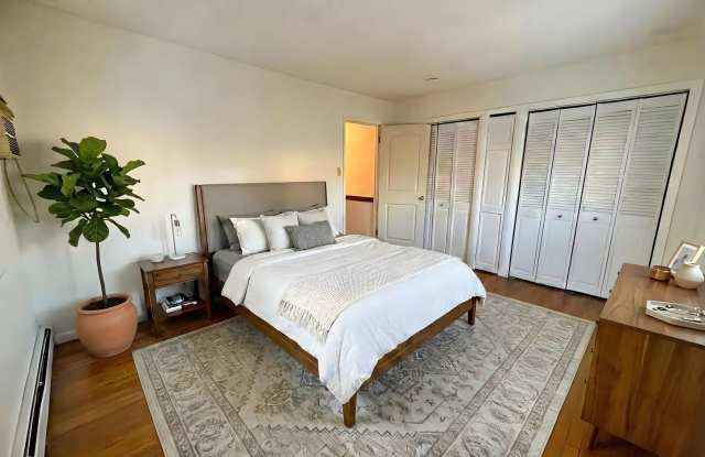 3 Bedroom 2.5 Bathroom Townhome in Camp Hill! photos photos