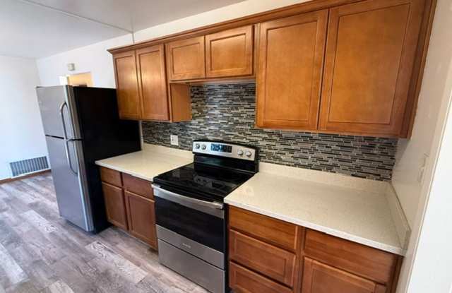 3-Bedroom Ranch Style Home with 2-Car Garage and Bonus Storage Room Gallery 3