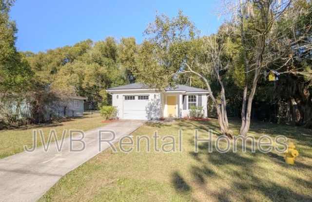 4613 Suffolk Ave - 4613 Suffolk Avenue, Jacksonville, FL 32208