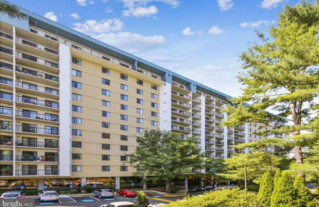 3800 POWELL Lane unit: 1228 photos photos