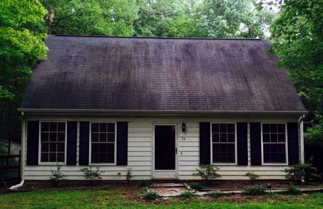 Charming 2 BR Home! - 24 Gleewood Place East, Durham, NC 27713