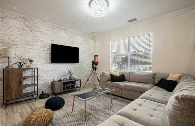 11031 Yellow Poplar Dr Gallery 4