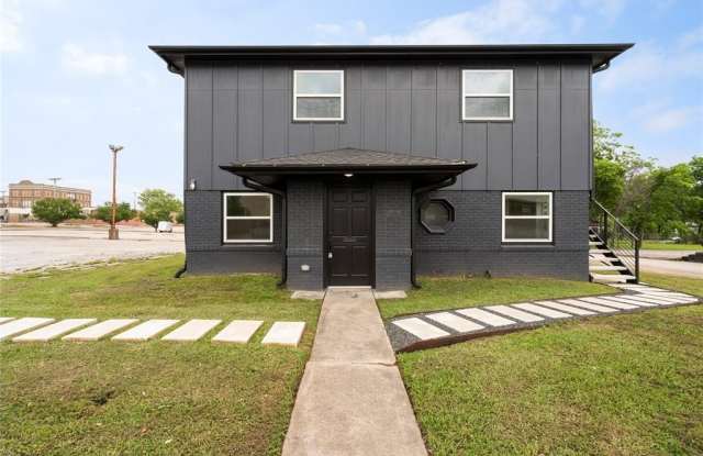 2815 Wesley Street photos photos