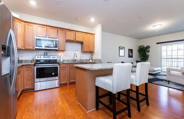 200 Martins Lndg - 200 Martins Landing, Middlesex County, MA 01864