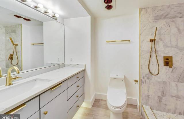 616 E Street NW unit: 856 photos photos