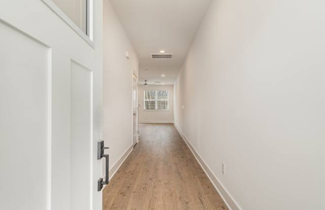 725 Caraway Lane Gallery 4