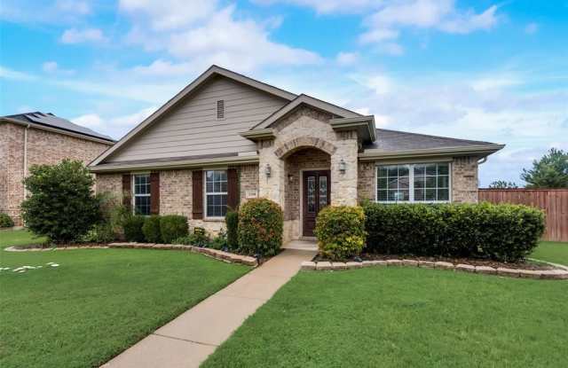2108 Creekdale Drive - 2108 Creekdale Drive, Denton, TX 76210