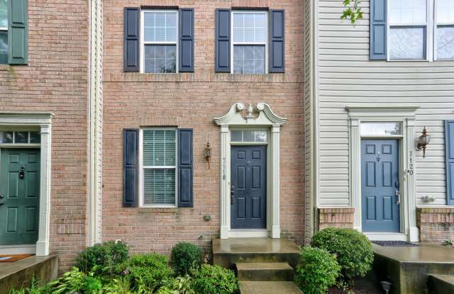 3BR, 3BA, 1-Car Garage Townhome in Howard Square photos photos