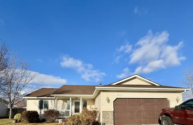 925 Julia Street photos photos