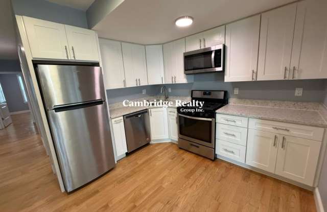 93 Munroe St. photos photos