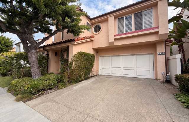Beautiful 3 Bedroom, 2.5 Bathroom Newport Back Bay Home For Rent! photos photos