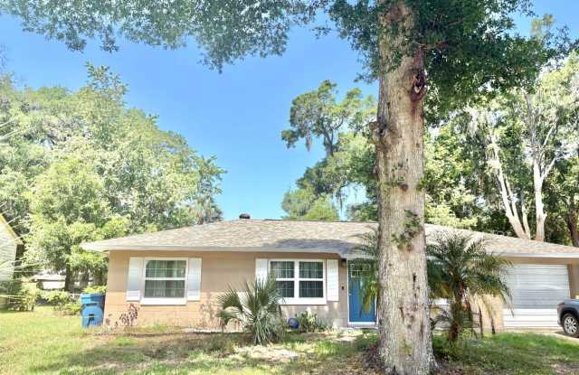 Deland - 3 Bedroom, 2 Bathroom - $2095.00 photos photos