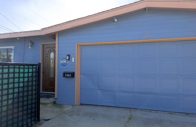 7091 Eckstrom Ave photos photos