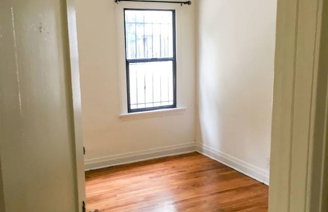 4548 Saint Elmo Dr Gallery 4